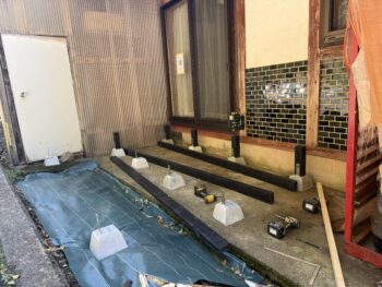 長持ちの秘訣は「見えない場所」にあり!ウッドデッキ新設工事