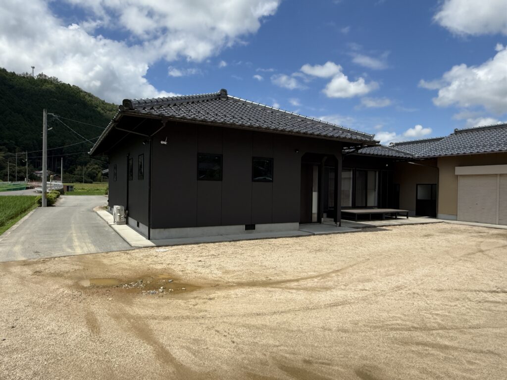 【断熱効果と補助金に満足】